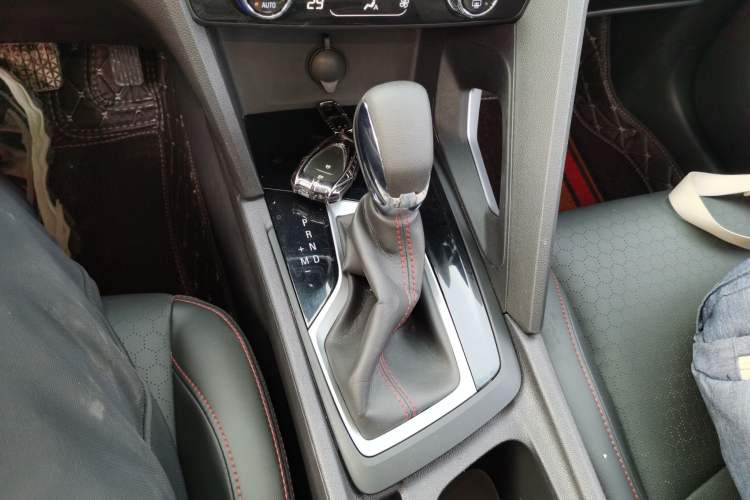 Used Chevrolet Orlando 2020 Light Hybrid Redline 530T Automatic Enjoyment Edition (5+2 Models)
