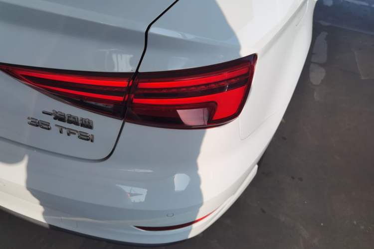 Used Audi A3 2017 Limousine 35 TFSI Fashion Model