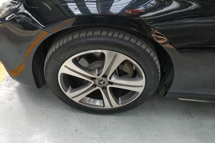 Used Mercedes-Benz E-Class 2019 E 260 L Sport Edition