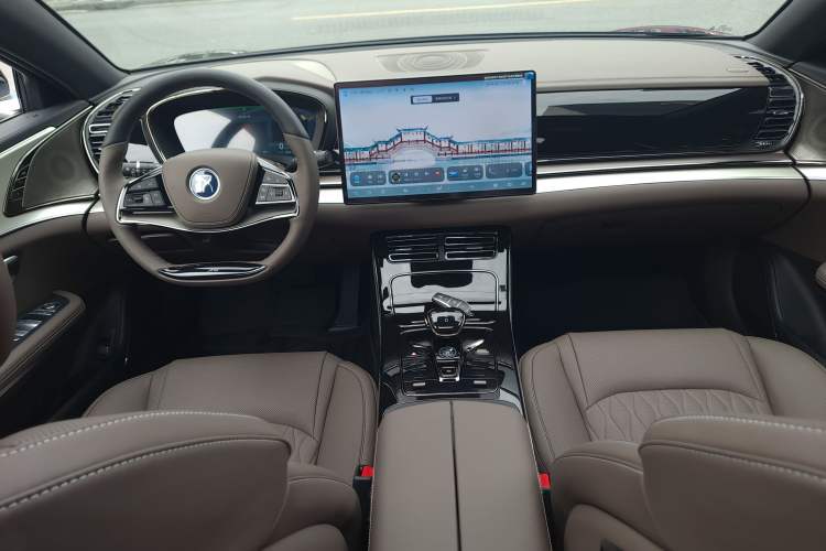 Used BYD Han 2024 EV Glory Edition 506KM Front-Wheel-Drive Premium Model
