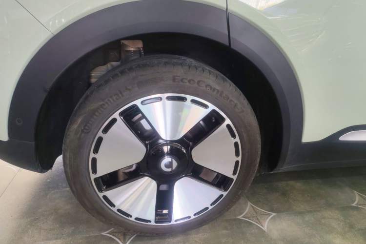 Used  #5 2024 Ultra-Long Range Extraordinary Journey Luxury Edition