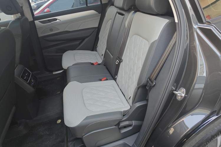 Used Volkswagen Talagon 2024 380TSI All-Wheel Drive R-Line Cruise Edition
