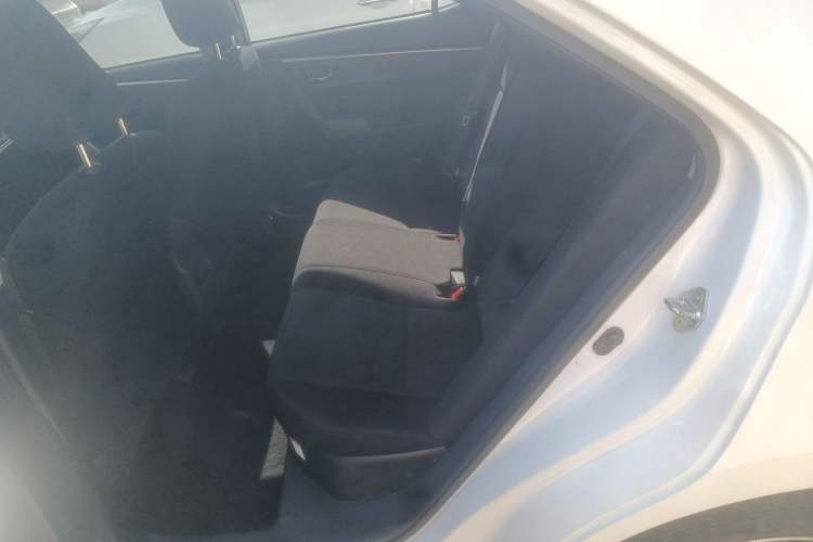 Used Toyota Corolla Hybrid E+ 2019 1.8L E-CVT Leading Edition
