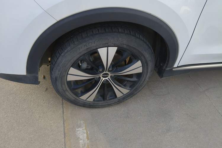 Used Roewe RX5 2020 PLUS 300TGI Automatic Ali National Style Luxury Edition
