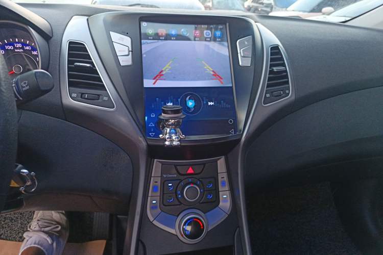 Used Hyundai Elantra 2016 1.6L Automatic Smart Version