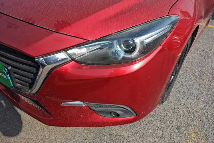 Used Mazda Mazda 3 Axela 2017 Hatchback 1.5L Automatic Comfort Model Emission Standard China V
