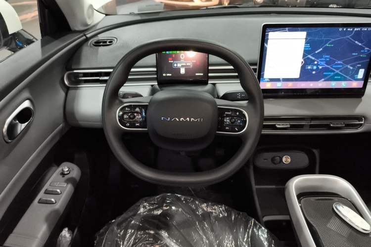 Used Dongfeng NAMMI 01 
