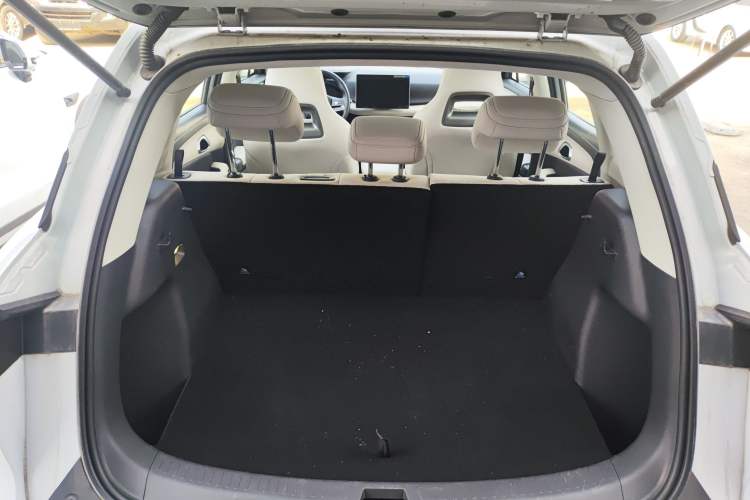 Used BYD Yuan UP 2025 Intelligent Driving Version 401 km Beyond-Range Edition