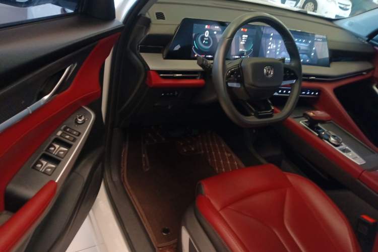 Used Changan CS75 PLUS 2022 2nd Generation 1.5T Automatic Prestige Version
