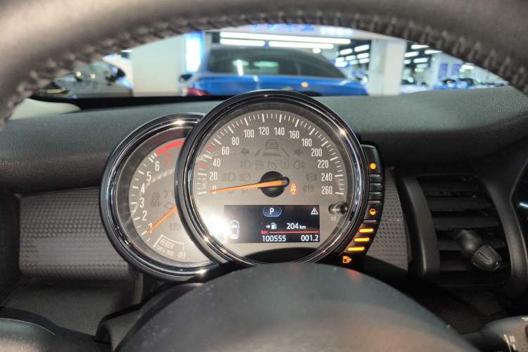 Used  MINI 2014 1.5T COOPER Fun
