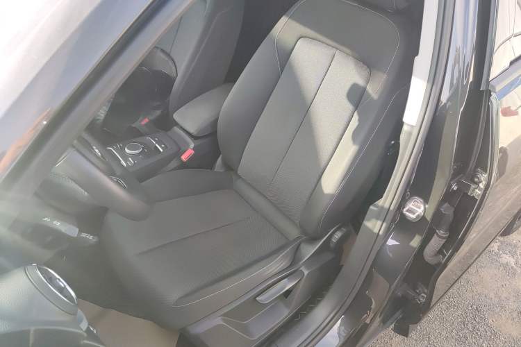 Used Audi Q2L 2021 35 TFSI Progressive Dynamic Edition