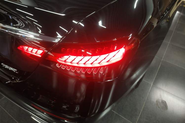 Used Mercedes-Benz E-Class 2022 Updated E 300 L Luxury Edition