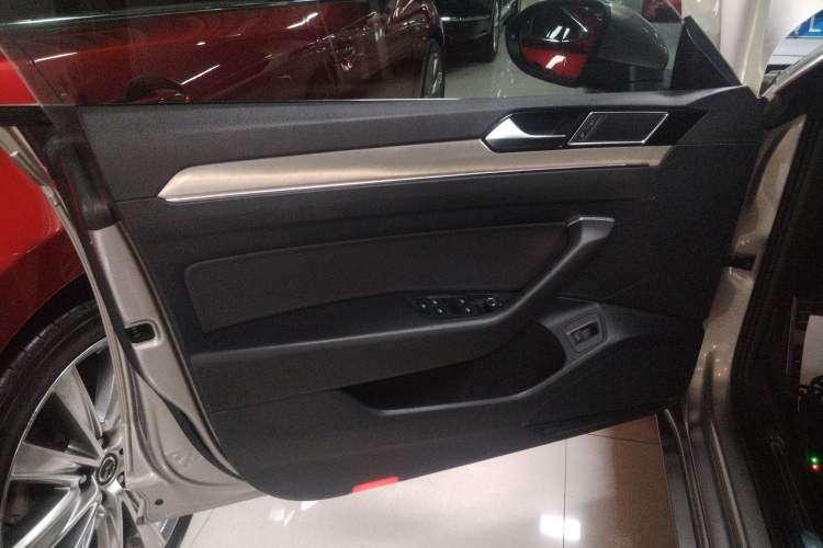 Used Volkswagen FAW-Volkswagen CC 2020 330TSI Huayan Edition China VI Standard