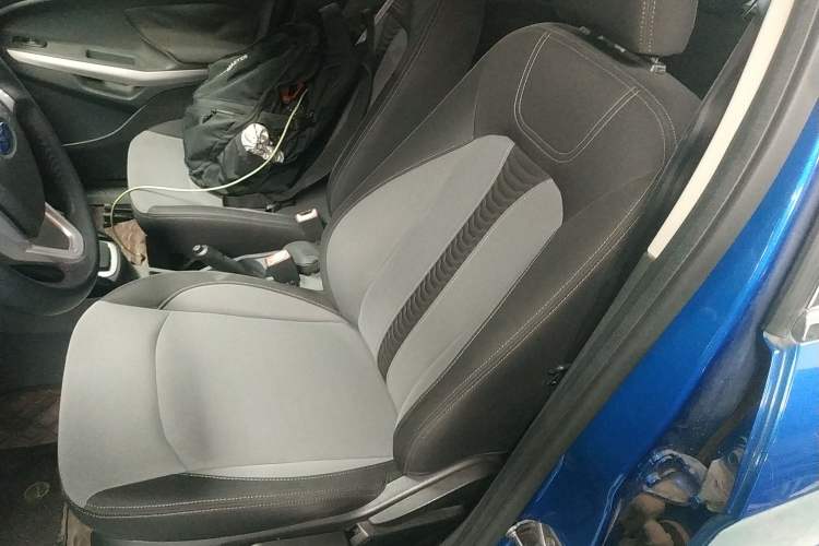 Used Ford EcoSport 2013 1.5L Automatic Fashion Model
