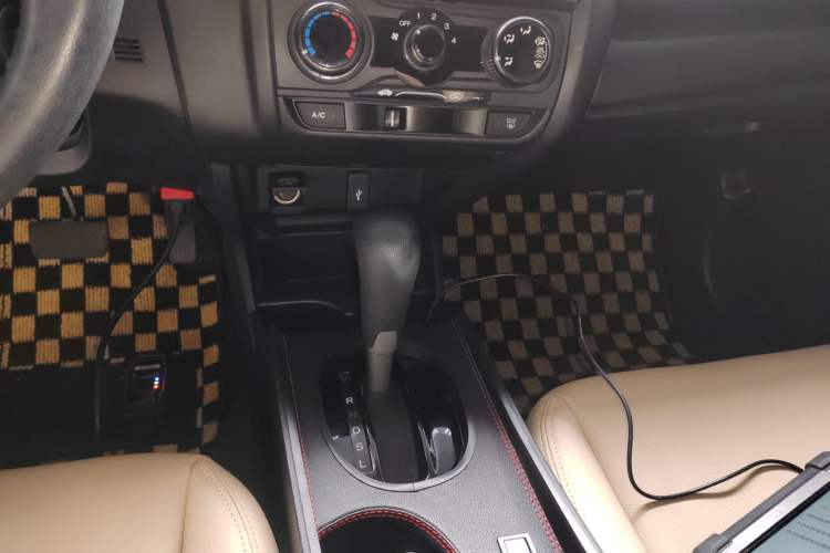 Used Honda Fit 2018 1.5L CVT Comfort Version