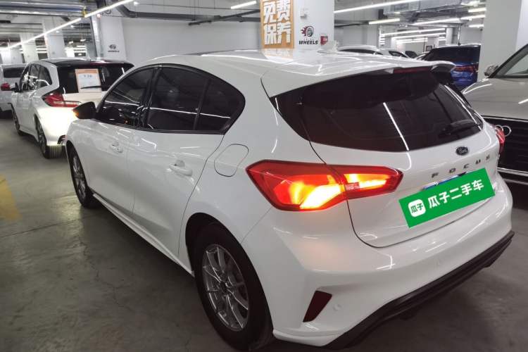 Used Ford Focus 2021 Hatchback EcoBoost 180 Automatic Titanium Edition
