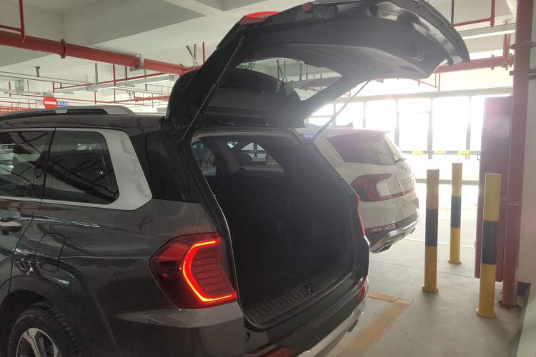 Used Hyundai Santa Fe 2020 380 TGDi Automatic Two-Wheel Drive GLS Luxury Edition