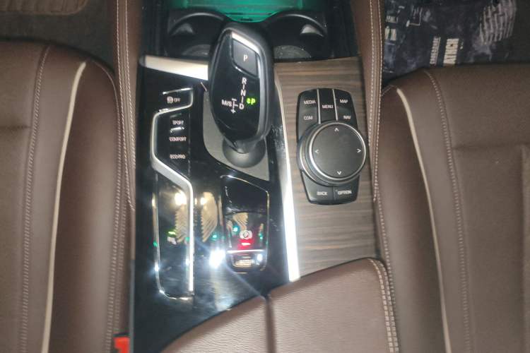 Used BMW 5 Series 2021 Restyled 530Li Leading Edition Luxury Package