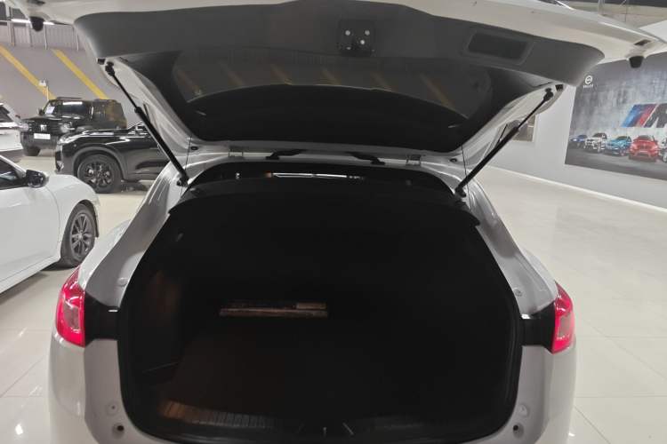 Used Mazda CX-4 2018 2.0L Automatic Two-Wheel Drive Blue Sky Exploration Version China V Standard