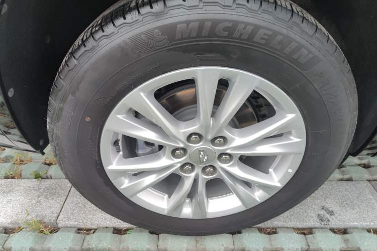 Used Cadillac XT6 2022 2.0T Six-Seater Four-Wheel-Drive Luxury Version
