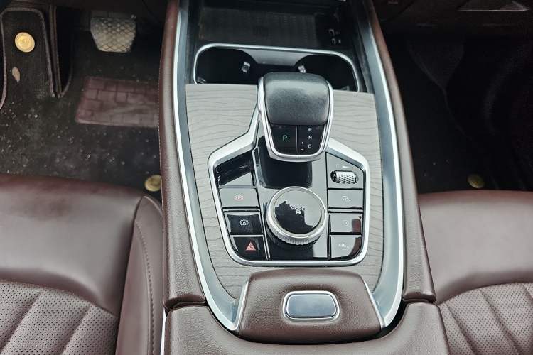 Used Chery Tiggo 8 PRO 2022 390T Two-Wheel Drive Vast Edition 5 Seats
