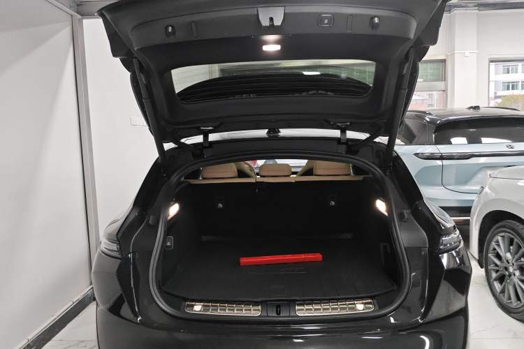 Used Nio ET5T 2024 75kWh Touring
