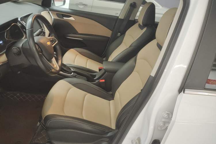 Used Chevrolet Monza 2022 320 Automatic Enjoyment Sunroof Version