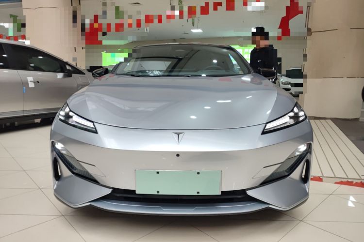 Used  SL03 2022 515 Pure Electric Version
