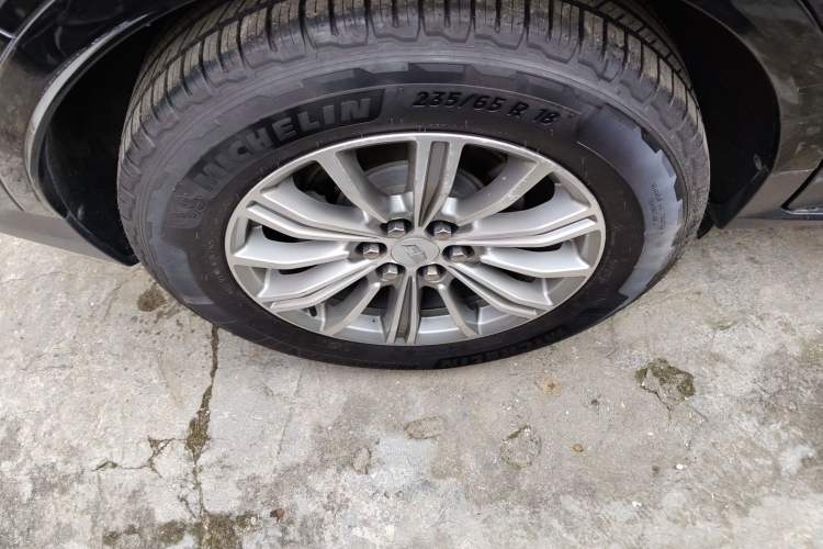 Used Cadillac XT5 2018 25T Luxury Model