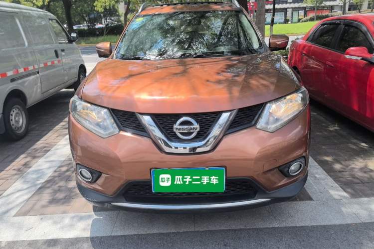 Used Nissan X-Trail 2015 2.0L CVT Comfort MAX Edition 2WD