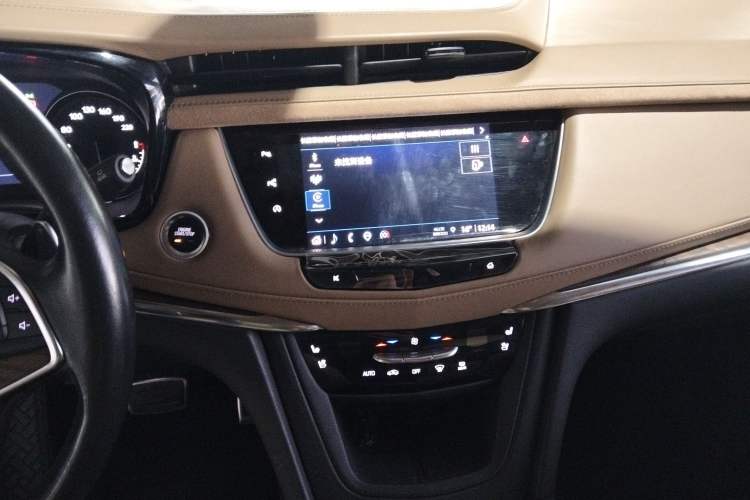 Used Cadillac XT5 2022 2.0T Four-Wheel Drive Platinum Edition
