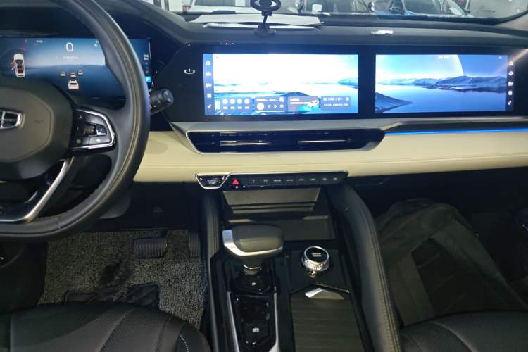 Used Geely Auto Monjaro L 2023 2.0TD High-Power Automatic Two-Wheel Drive Flagship Version
