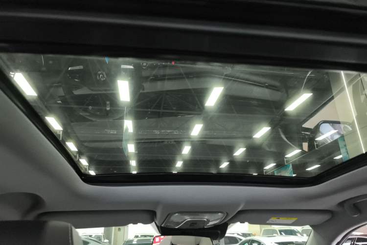 Used Changan CS75 PLUS 2024 3rd Generation Champion Edition 1.5T Intelligent Drive Dynamic Model
