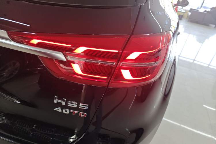 Used Hongqi HS5 2022 2.0T Smart Connect Flagship Edition
