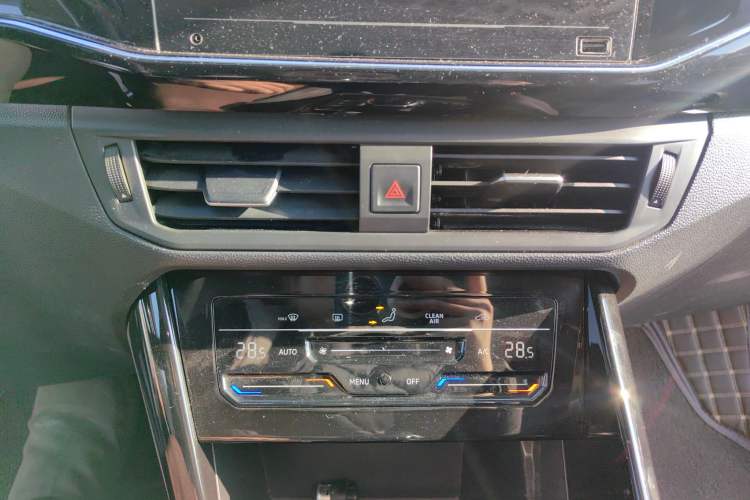 Used Volkswagen Tayron 2020 330TSI Two-Wheel Drive Luxury Smart Connectivity Version
