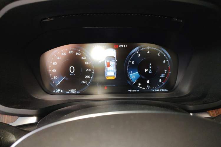 Used Volvo S60 2022 B4 Zhiyuan Luxury Edition