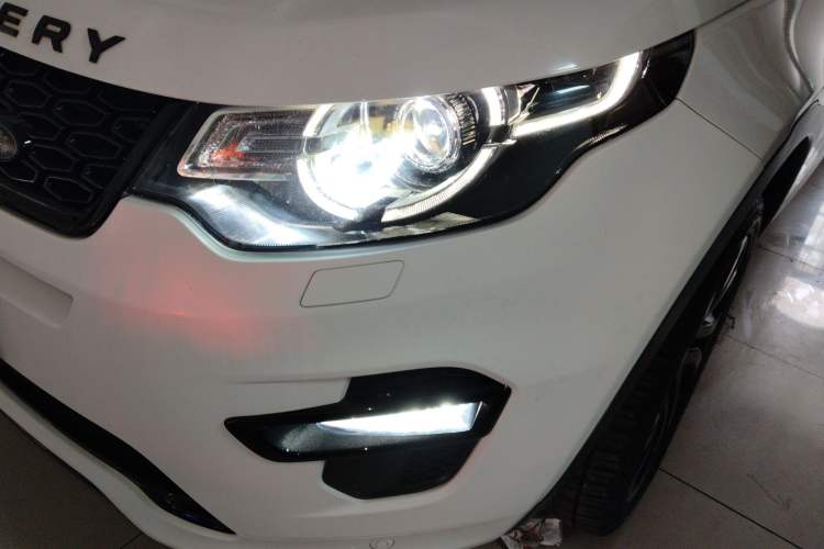 Used Land Rover Discovery Sport 2019 240 PS SE Dynamic Version China V Standard
