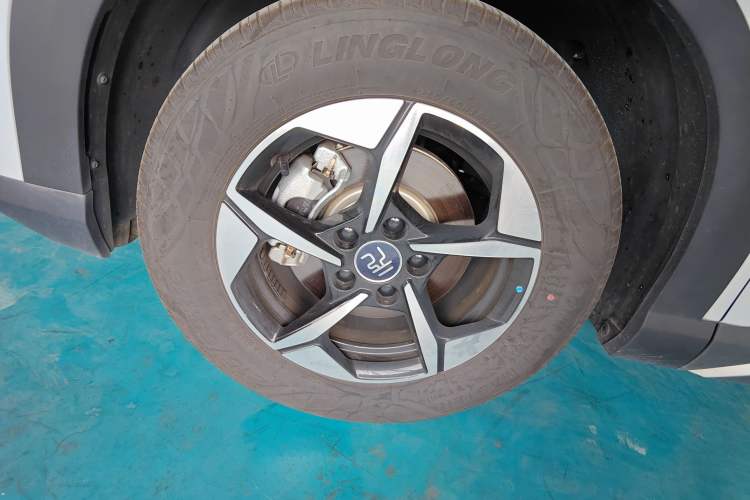 Used BYD Yuan UP 2025 Intelligent Driving Version 401 km Beyond-Range Edition