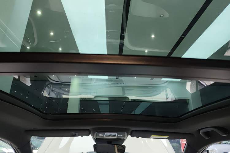 Used BYD Song PLUS New Energy 2024 HONOR Edition DM-i 110km Flagship Model
