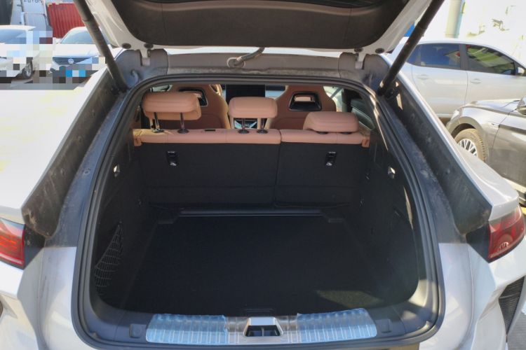 Used BYD Song L EV 2025 662 km Advanced Intelligent Driving Version
