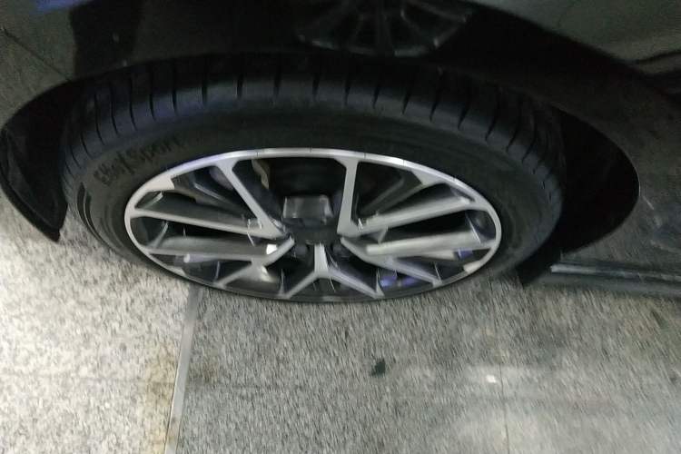 Used Lynk & Co 03 2019 1.5TD DCT JingPro Edition China VI Standard
