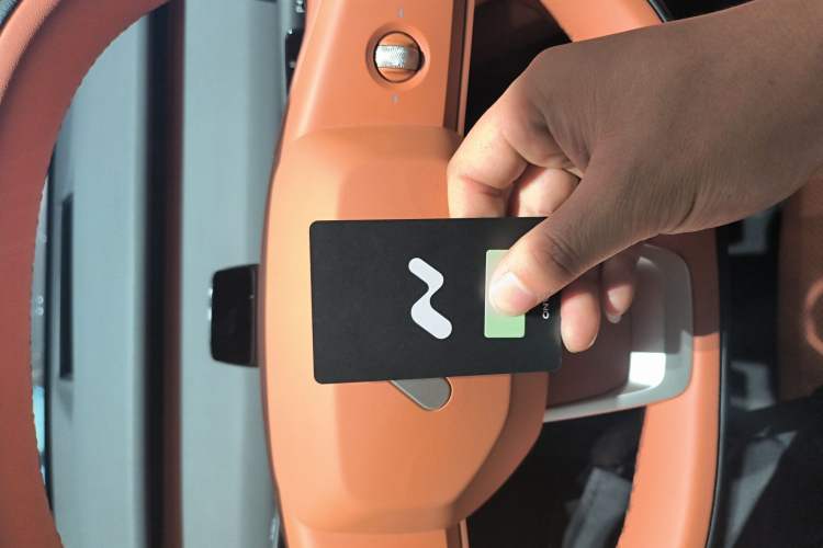 Used ONVO L60 2024 60 kWh Rear-Drive Version