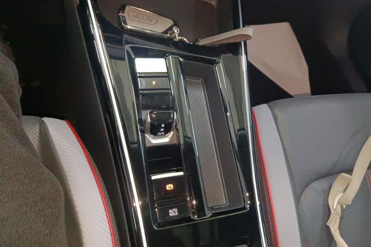 Used Volkswagen Lamando 2024 Lavida L 280TSI DSG Cool & Spicy Edition
