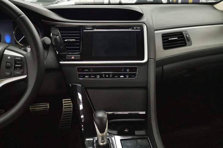 Used Honda Spirior 2015 2.0L Luxury Edition
