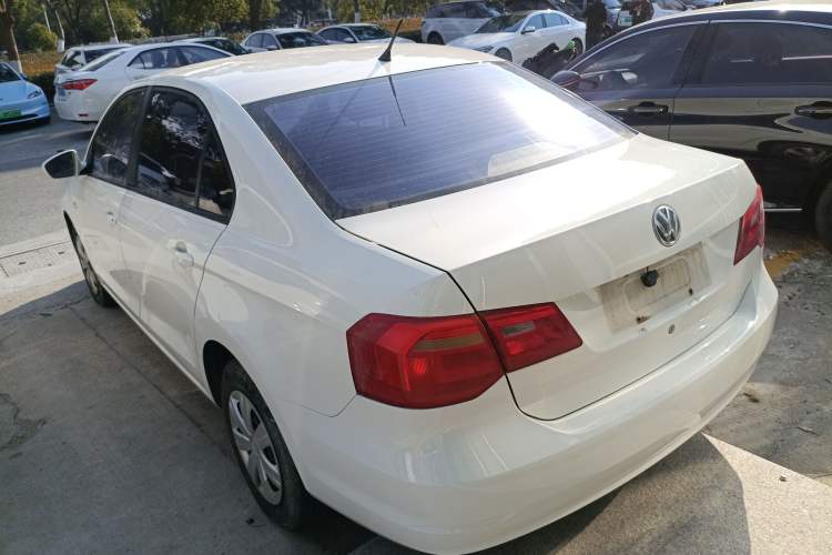 Used Volkswagen Jetta 2015 Value Edition 1.6L Automatic Fashion Version