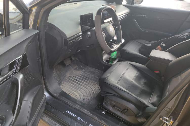 Used MG 4 EV 2023 415 km Range Sea-Faring Champion Edition
