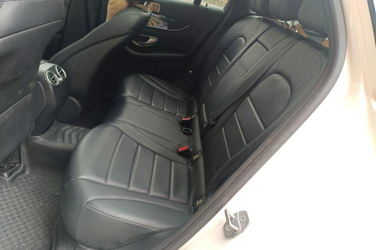 Used Mercedes-Benz GLC 2018 Facelifted GLC 260 4MATIC Dynamic Edition
