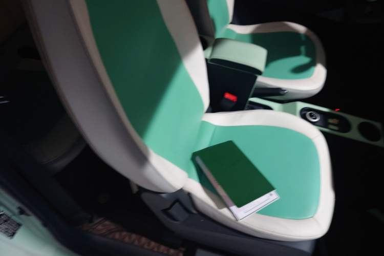 Used Wuling Hongguang MINIEV 2022 Macaron Premium Model – Lithium Iron Phosphate