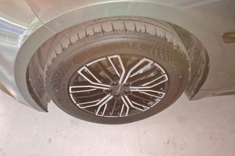 Used Zeekr 001 2025 WE Edition 95 kWh All-Wheel Drive