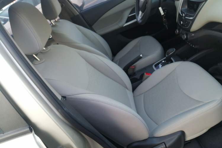 Used Chevrolet Sail 2018 Sail 3 1.5L AMT Happiness Sunroof Edition
